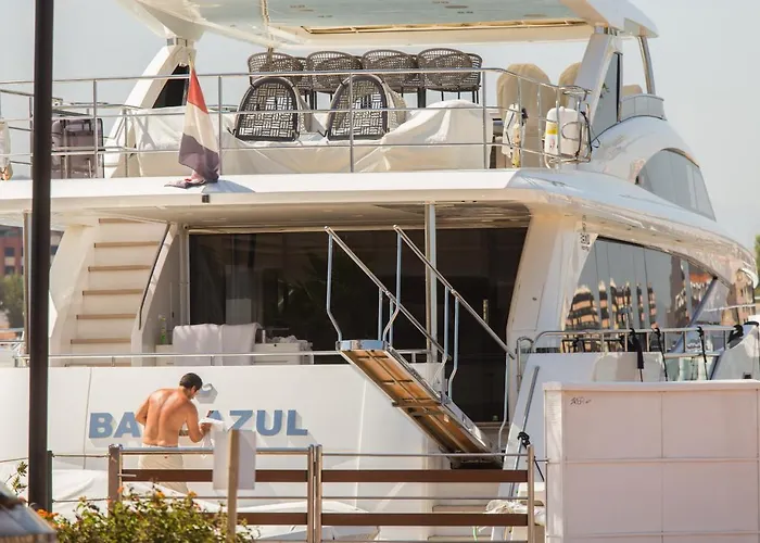 Marina Real Appartement *